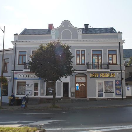 Apartamenty Ostrowiec - Pokoje Goscinne Centrum Ostrowiec Świętokrzyski Exterior foto